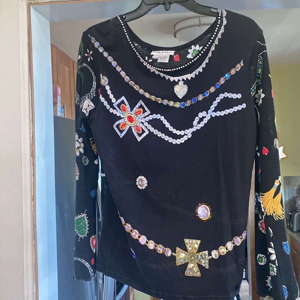 Bleu Haven sweater, size L.nice!